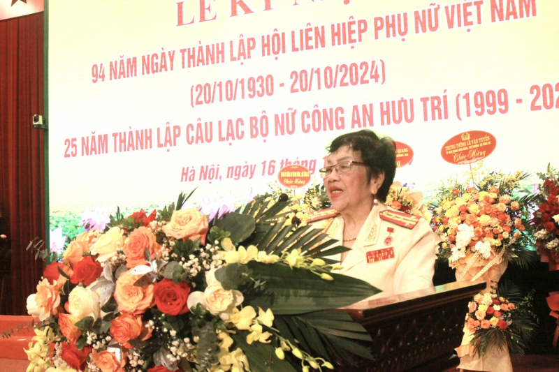 CLB Nữ Công an hưu trí Bộ Công an -0