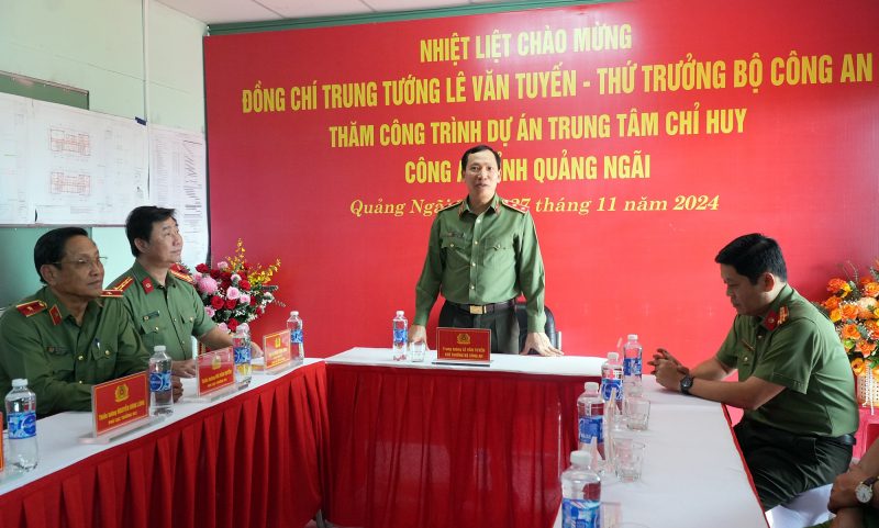 Thứ trưởng Lê Văn Tuyến làm việc với Công an tỉnh Quảng Ngãi -0