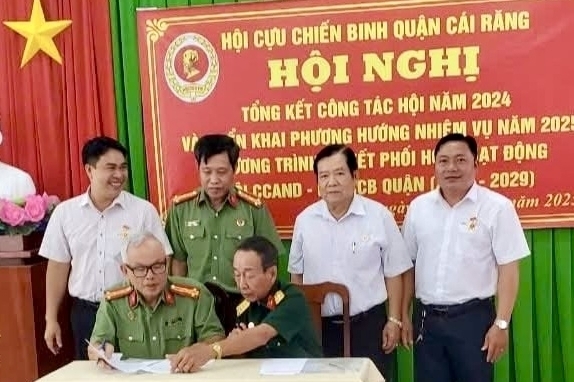 Cần Thơ: Hội Cựu CAND và Hội Cựu Chiến binh quận Cái Răng ký kết chương trình phối hợp hoạt động