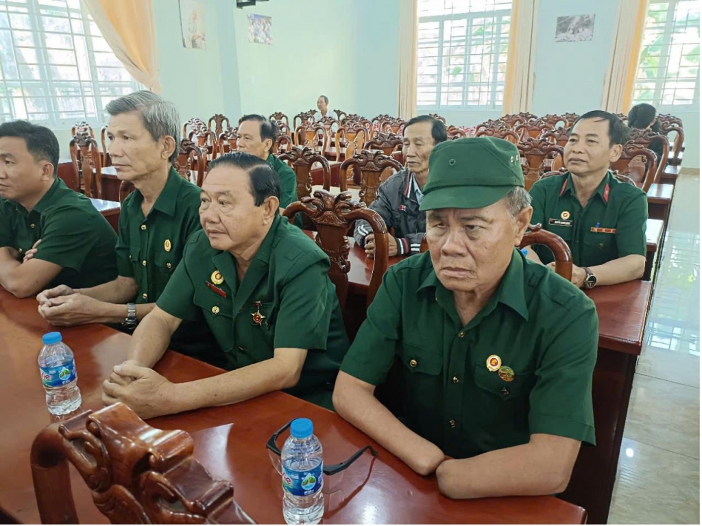 Hội Cựu Chiến binh phối hợp Hội Cựu CAND TP.HCM tri ân ngày Tết