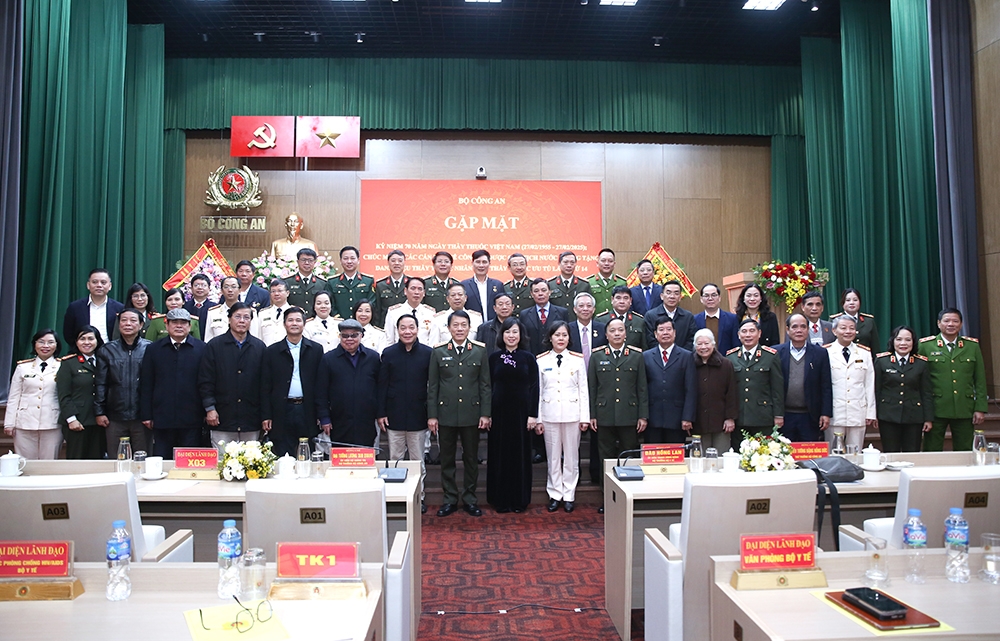 Bộ Công an tổ chức gặp mặt kỷ niệm 70 năm Ngày Thầy thuốc Việt Nam