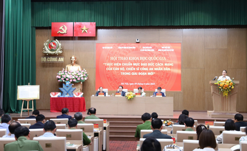 CBCS Công an chuẩn mực đạo đức cách mạng sẽ được nhân dân tin yêu, chính quyền tin cậy -0