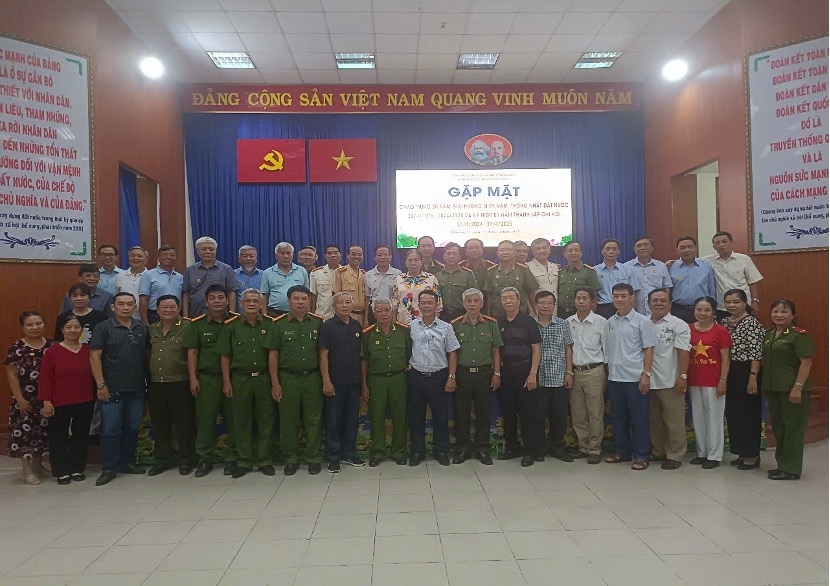 TP.HCM: Chi hội Cựu CAND phường 13, quận Tân Bình họp mặt kỷ niệm Ngày giải phóng Miền Nam