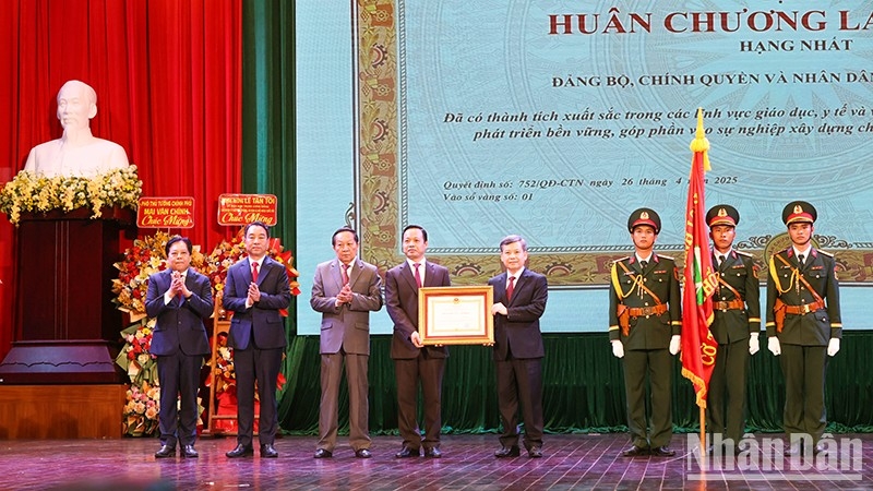 Vĩnh Long kỷ niệm 50 năm Ngày Giải phóng miền nam, thống nhất đất nước