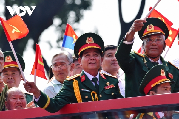 Khối diễu hành đặc biệt lần đầu xuất hiện ở lễ kỷ niệm 50 năm Ngày Giải phóng miền Nam