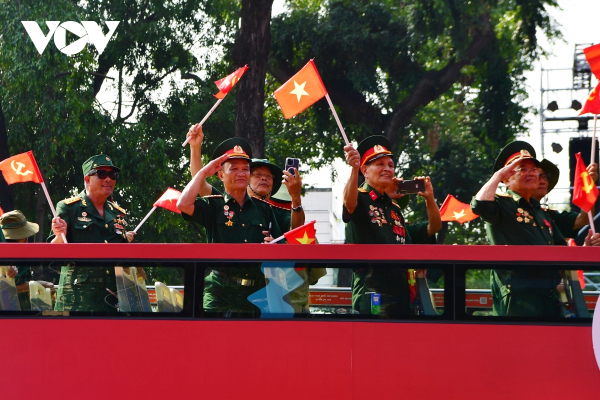 khoi dieu hanh dac biet lan dau xuat hien o le ky niem 50 nam ngay giai phong mien nam hinh anh 5