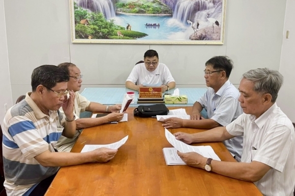 Ban Thường vụ Hội Cựu CAND TP Cần Thơ đóng góp sửa đổi Hiến pháp
