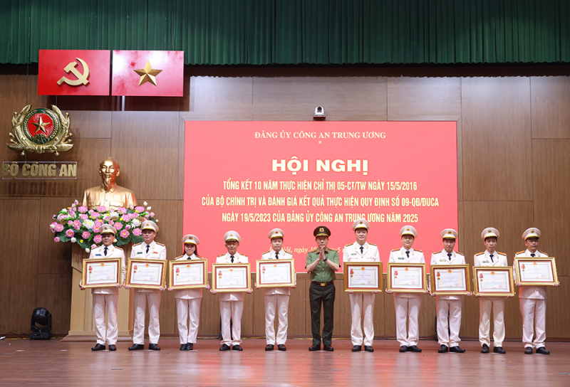 Tổng Bí thư Tô Lâm: Đưa học tập và làm theo Bác trở thành nhu cầu văn hoá, việc làm thường xuyên -1
