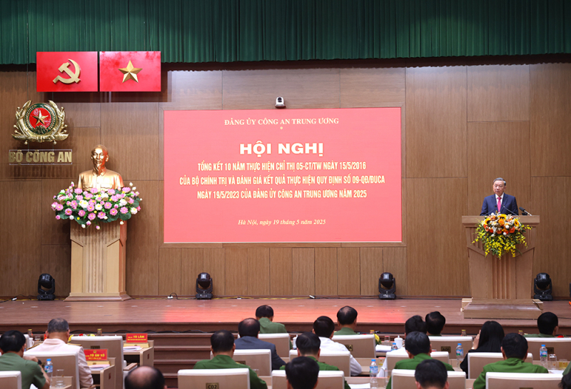 Tổng Bí thư Tô Lâm: Đưa học tập và làm theo Bác trở thành nhu cầu văn hoá, việc làm thường xuyên -0
