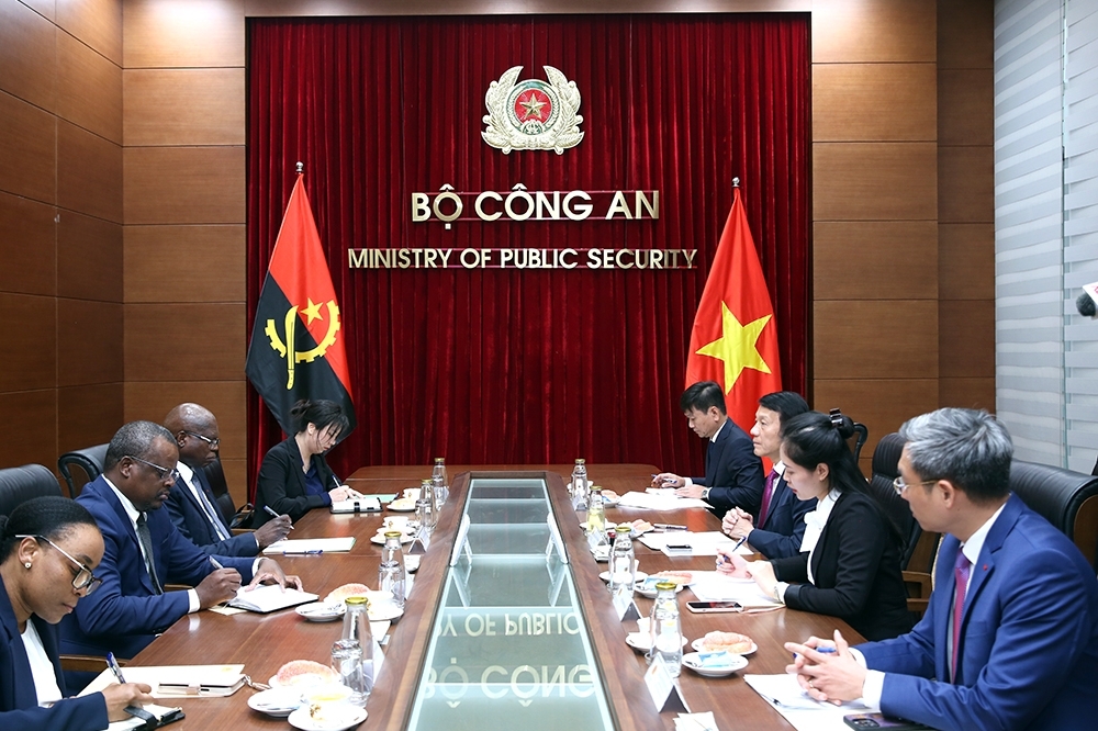 Việt Nam - Angola củng cố quan hệ hợp tác về an ninh và pháp luật
