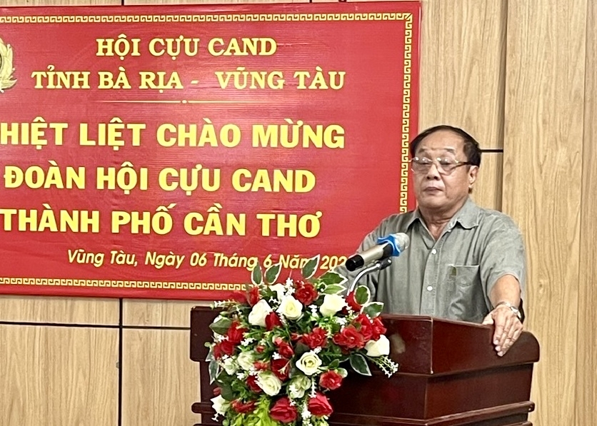 Hai Hội Cựu CAND TP Cần Thơ và Bà Rịa - Vũng Tàu gặp mặt giao lưu và trao đổi nghiệp vụ