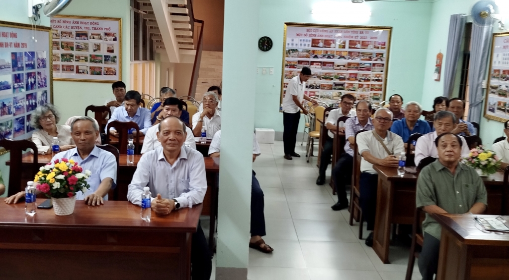 Hai Hội Cựu CAND TP Cần Thơ và Bà Rịa - Vũng Tàu gặp mặt giao lưu và trao đổi nghiệp vụ