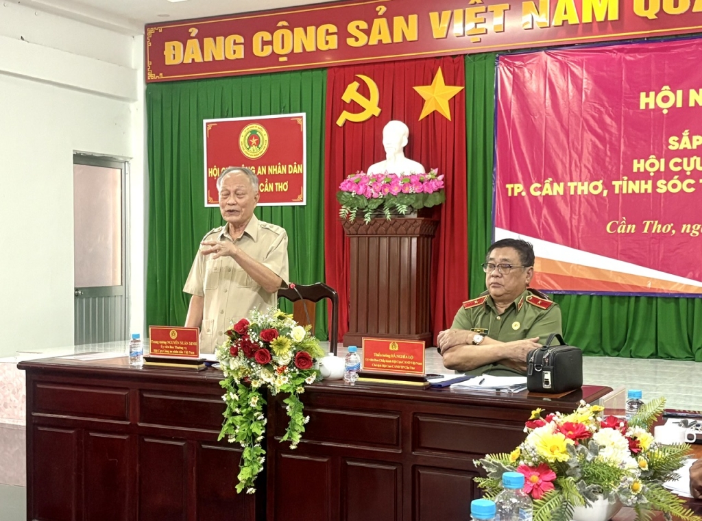Ban Thường vụ Hội Cựu CAND TP Cần Thơ, tỉnh Sóc Trăng và Hậu Giang họp bàn phương án sáp nhập