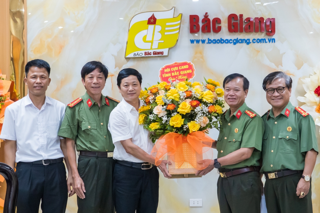 Tăng cường phối hợp trong công tác tuyên truyền hoạt động của Hội Cựu CAND tỉnh Bắc Giang