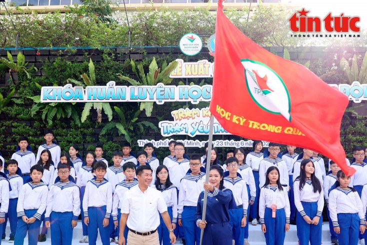 Hàng trăm thanh, thiếu niên tham gia Học kỳ trong Quân đội 2025