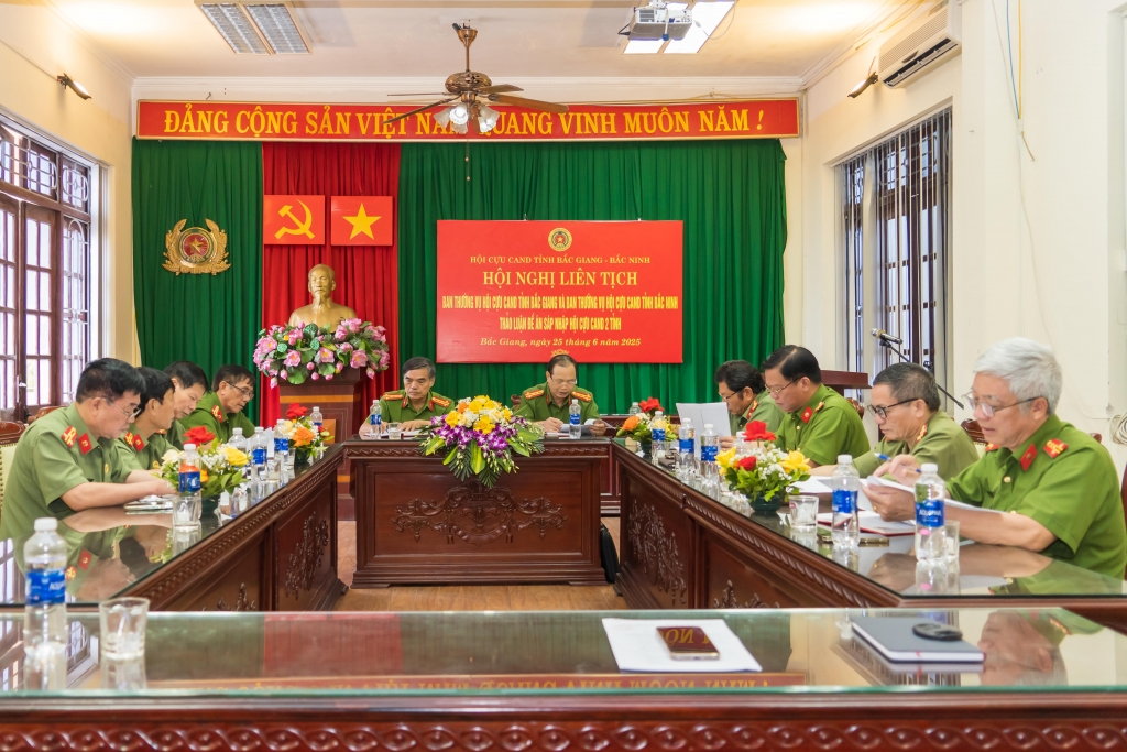 Xây dựng đề án sáp nhập Hội Cựu CAND tỉnh Bắc Giang và tỉnh Bắc Ninh