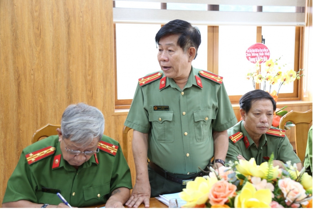 Hội nghị Ban chấp hành Hội Cựu CAND tỉnh Đồng Nai: Đánh giá hoạt động và định hướng nhiệm vụ trong thời gian tới Hội nghị Ban chấp hành Hội Cựu CAND tỉnh Đồng Nai: Đánh giá hoạt động và định hướng nhiệm vụ trong thời gian tới