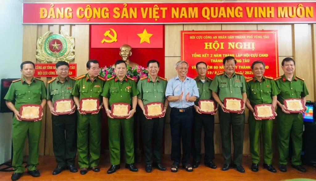 Hội Cựu CAND TP Vũng Tàu tổng kết 2 năm hoạt động