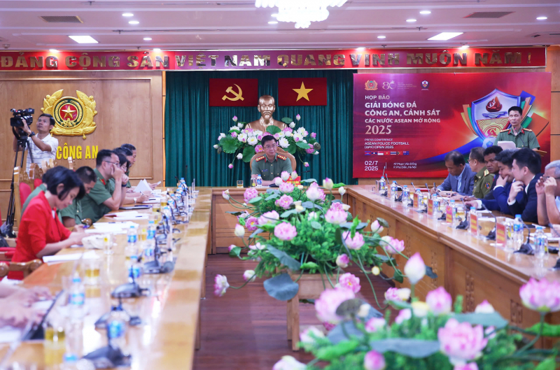 Giải Bóng đá Công an, Cảnh sát các nước ASEAN mở rộng năm 2025: Sân chơi thắt chặt tình hữu nghị, tăng cường hợp tác quốc tế về an ninh -0
