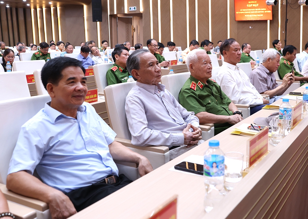 Góp phần quan trọng vào những thành tích của lực lượng CAND