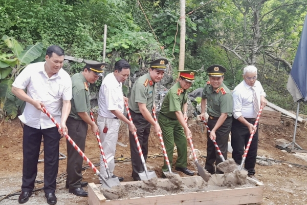 Hội Cựu CAND tỉnh Lạng Sơn xây nhà tình nghĩa cho hội viên