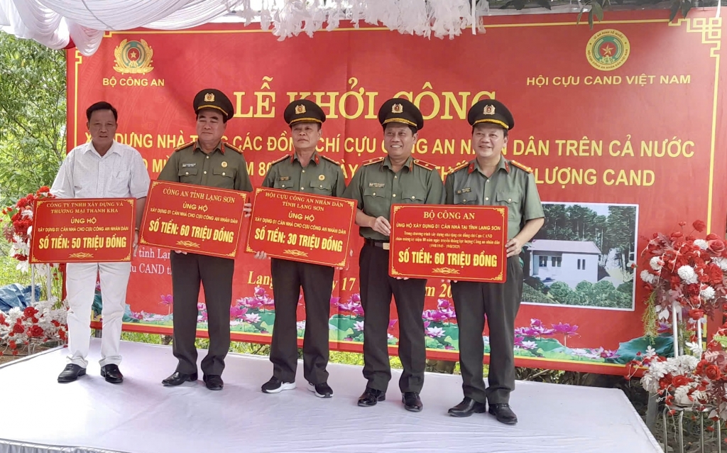 Hội Cựu CAND tỉnh Lạng Sơn xây nhà tình nghĩa cho hội viên