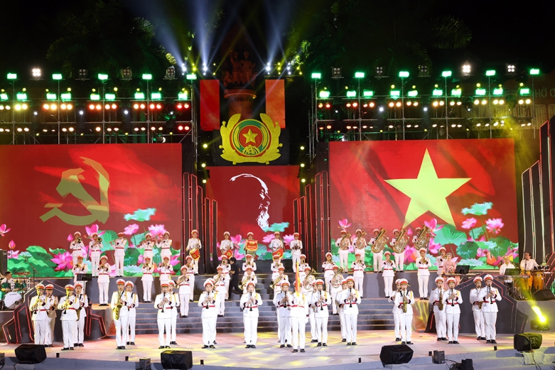Chương trình nghệ thuật đặc sắc Giữ trọn lời thề - Bản hùng ca từ nguồn cội