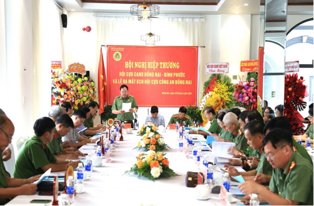 Đại tá Nguyễn Xuân Kim tiếp tục làm Chủ tịch Hội Cựu CAND tỉnh Đồng Nai khoá I
