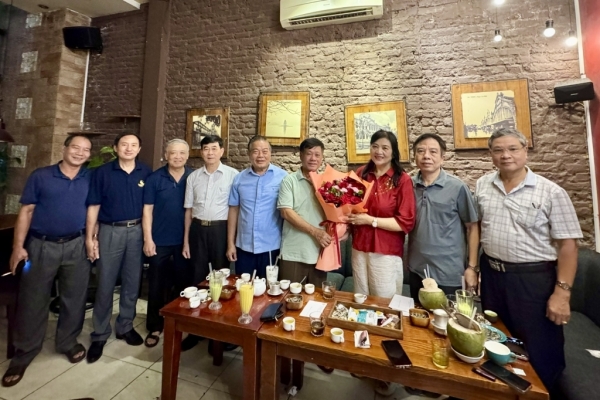 Ninh Bình: Chi hội Cựu CAND phường Phủ Lý tổ chức hoạt động kỷ niệm 78 năm Ngày Thương binh - Liệt sĩ