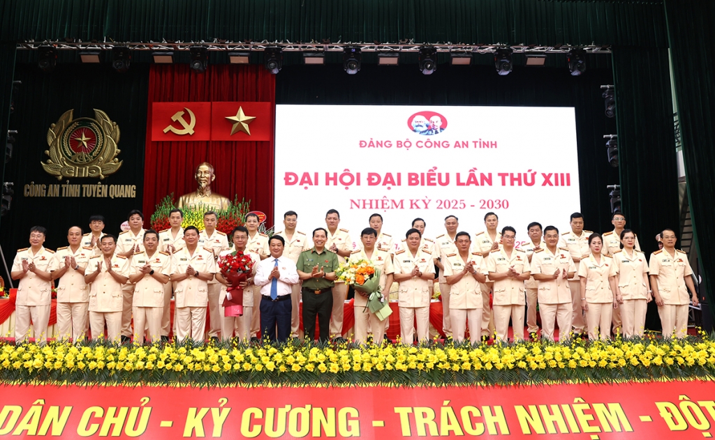 Tuyến đầu thầm lặng, điểm tựa bình yên