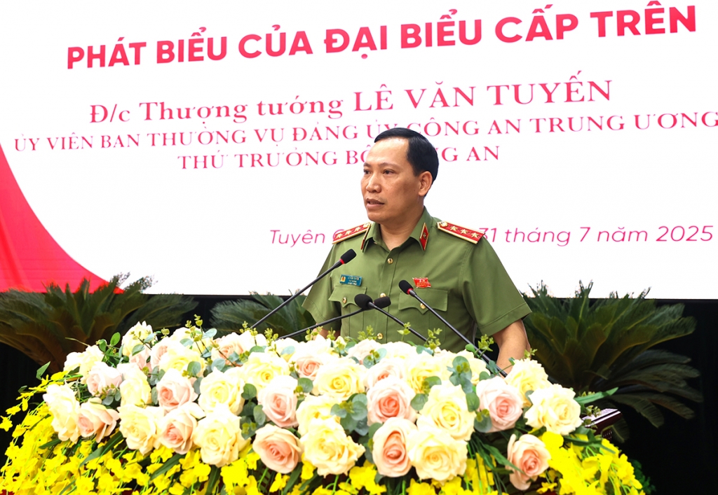 Tuyến đầu thầm lặng, điểm tựa bình yên