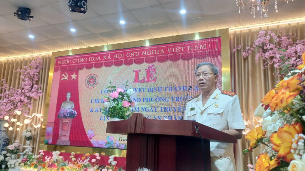 Ninh Bình: Thành lập Chi hội Cựu CAND phường Trường Thi sau sáp nhập đơn vị hành chính