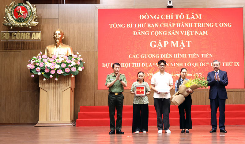 Tổng Bí thư: Đưa thi đua vào công việc hằng ngày, để mỗi CBCS đều có sáng kiến, hành động -2