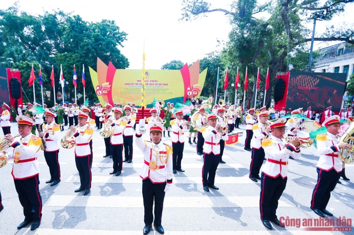 Tổng duyệt Nhạc hội Cảnh sát thế giới năm 2025 tại Việt Nam