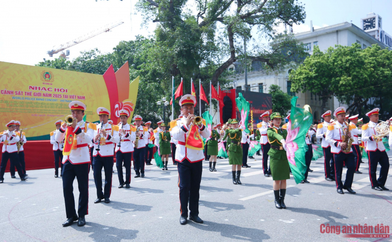 ntb_1308-24.jpg -0