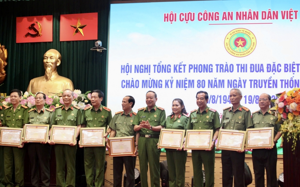 Hội Cựu Công an nhân dân Việt Nam: Tuyên dương 114 điển hình tiên tiến