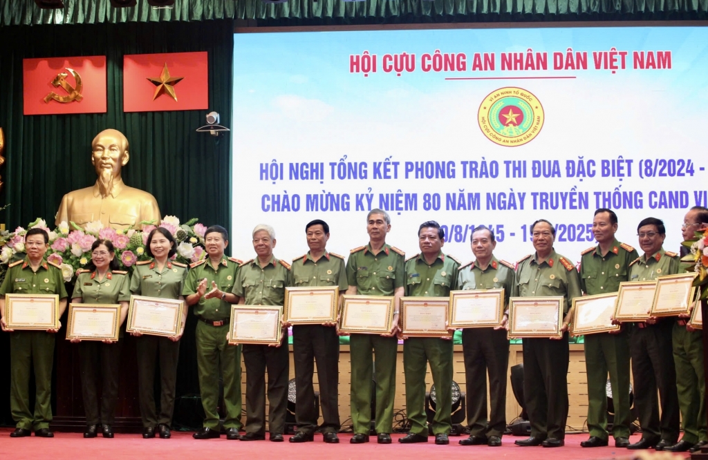 Phát huy vai trò Hội Cựu CAND trong xây dựng phong trào Toàn dân bảo vệ bảo vệ an ninh Tổ quốc
