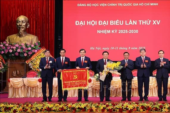 Xây dựng Đảng bộ Học viện Chính trị quốc gia Hồ Chí Minh là Đảng bộ tiêu biểu, kiểu mẫu
