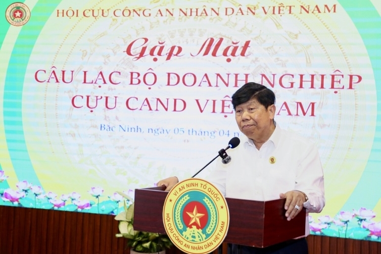Thượng tá Nguyễn Văn Hùng: Doanh nhân, cựu chiến sĩ CAND trọn nghĩa vẹn tình