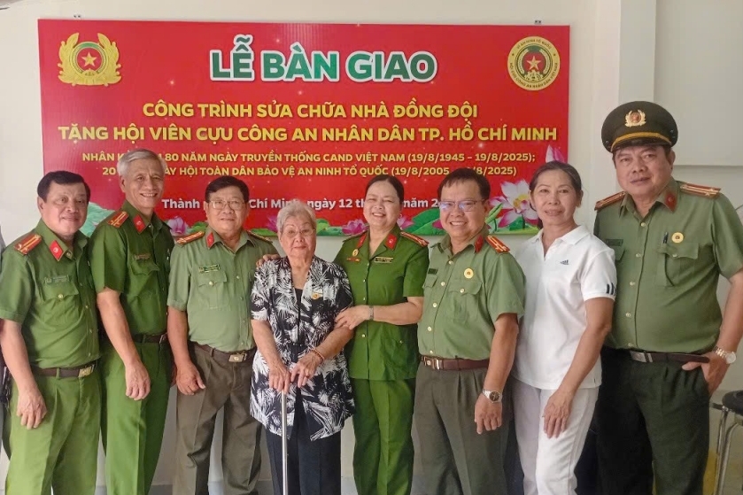 Khánh thành "Mái ấm nghĩa tình" - Trao yêu thương, gửi trọn tình đồng đội