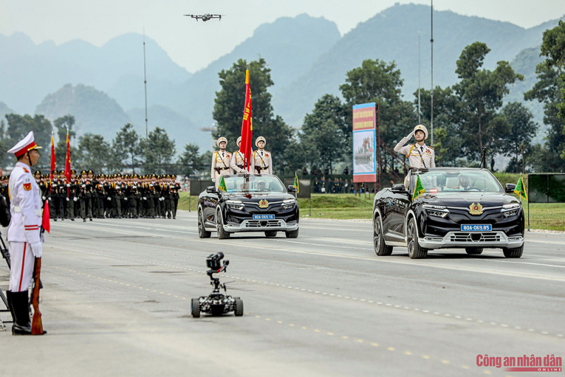 80 năm - Vinh quang Công an nhân dân Việt Nam -0