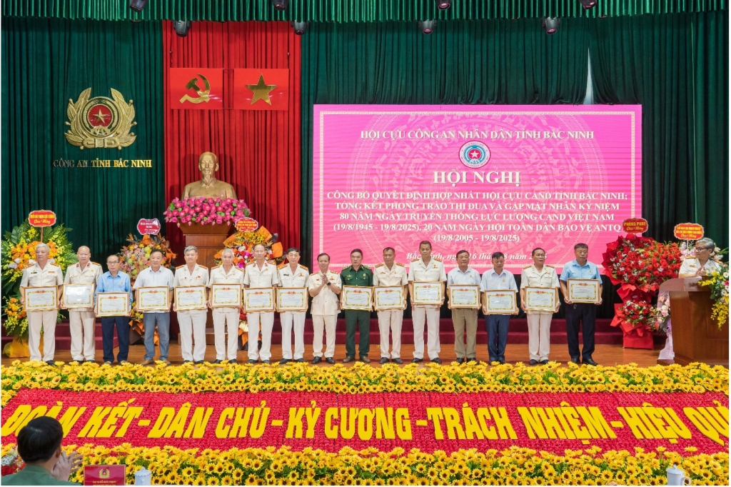 Hội Cựu CAND tỉnh Bắc Ninh gặp mặt kỷ niệm 80 năm Ngày truyền thống lực lượng CAND Việt Nam
