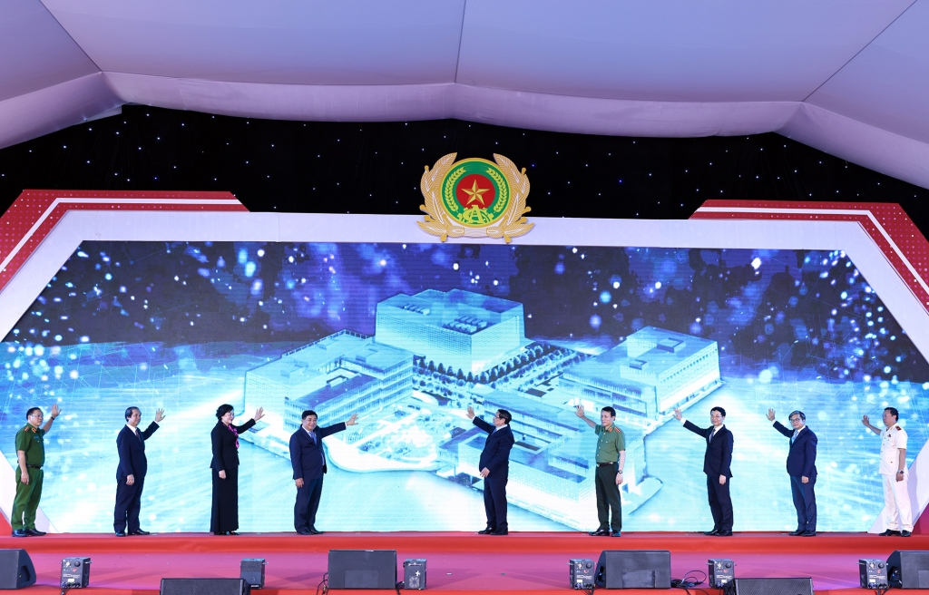 Thủ tướng Chính phủ Phạm Minh Chính dự khai trương Trung tâm Dữ liệu quốc gia số 1