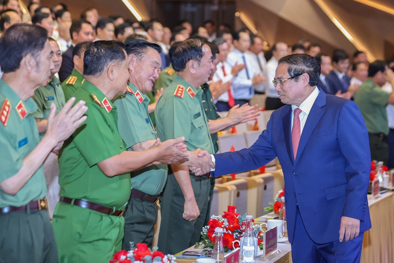 80 năm CAND với sự nghiệp xây dựng và phát triển kinh tế- xã hội của đất nước -0