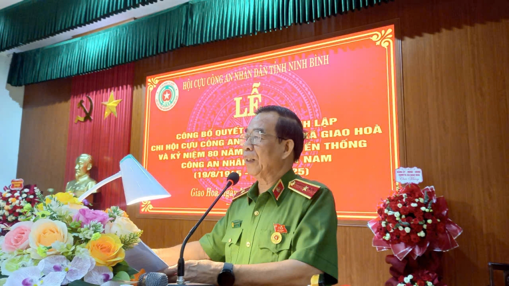 Ninh Bình: Công bố quyết định thành lập Chi hội Cựu CAND xã Giao Hòa Ninh Bình: Công bố quyết định thành lập Chi hội Cựu CAND xã Giao Hòa