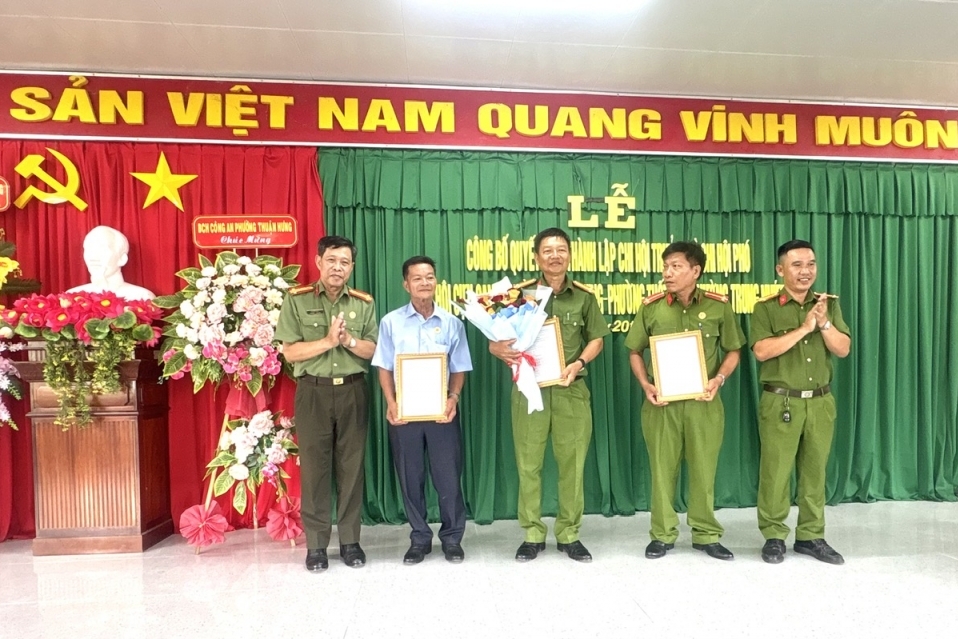 Cần Thơ: Công bố quyết định thành lập 3 Chi hội Cựu CAND phường sau sáp nhập đơn vị hành chính