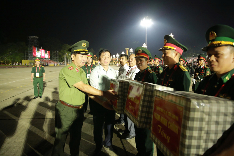 Thủ tướng Phạm Minh Chính chỉ đạo Lễ sơ duyệt, động viên các khối diễu binh, diễu hành -0