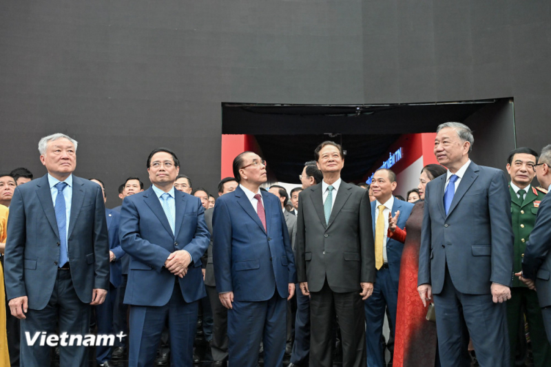 Triển lãm thành tựu đất nước: Sự kiện chưa từng có, lan tỏa khát vọng vươn mình -0