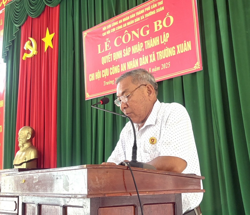 Cần Thơ: Công bố quyết định thành lập Chi hội Cựu CAND xã Trường Xuân