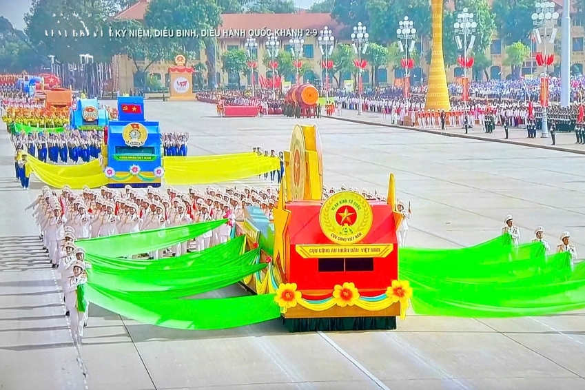 Khối Cựu Công an nhân dân Việt Nam tại Lễ kỷ niệm 80 năm Quốc khánh nước CHXHCN Việt Nam